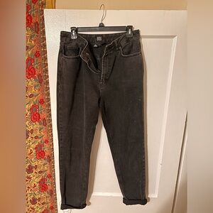 BDG/Urban Outfitters Black Mom Jeans